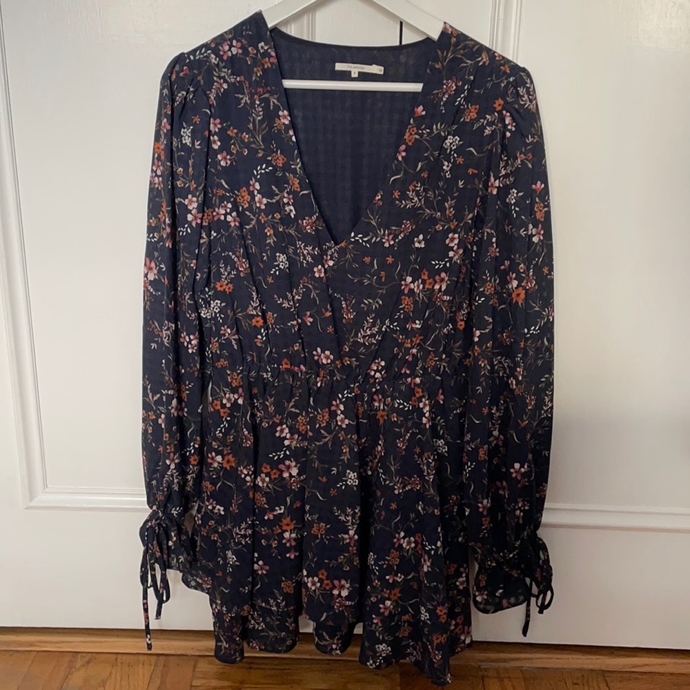 Tularosa floral long sleeve dress